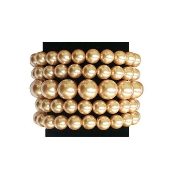 NWT 5-Strand Stretchable Pearl Bracelet - Picture 3 of 5